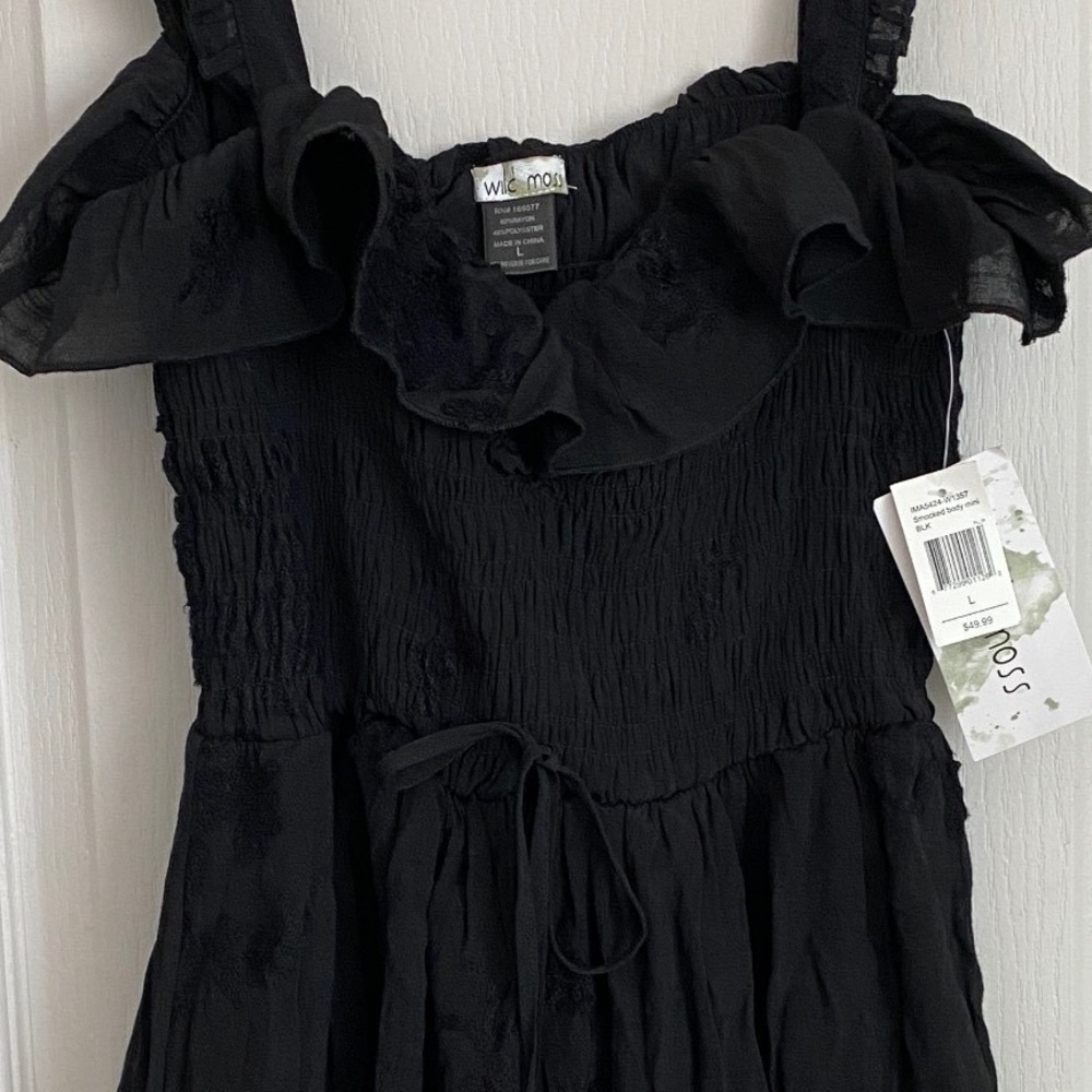 Wild Moss Womens Smocked Body‎ Mini Dress Black Floral Embroidered Ruffle L NWT - Picture 8 of 10